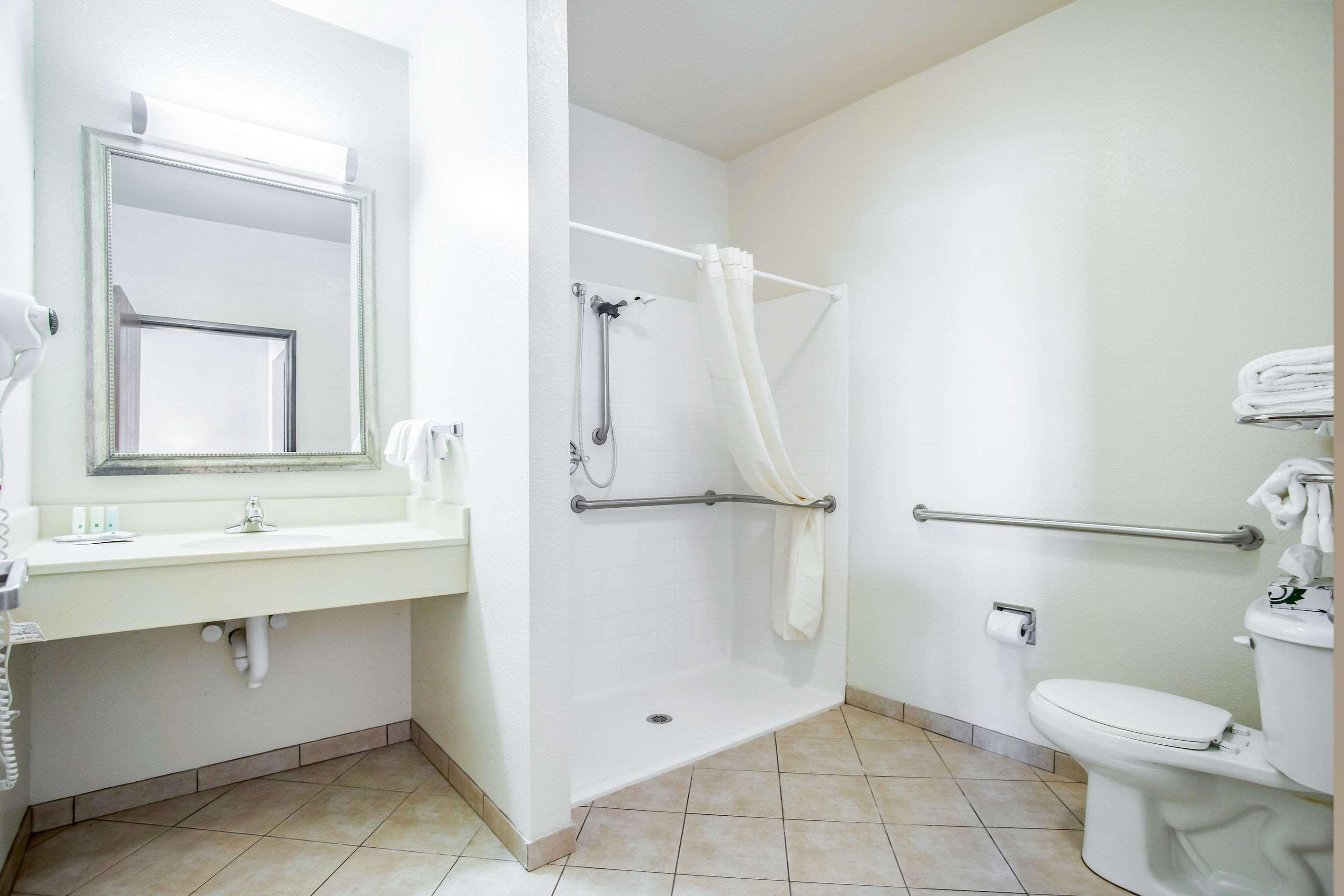 Quality Inn Parsons North Extérieur photo