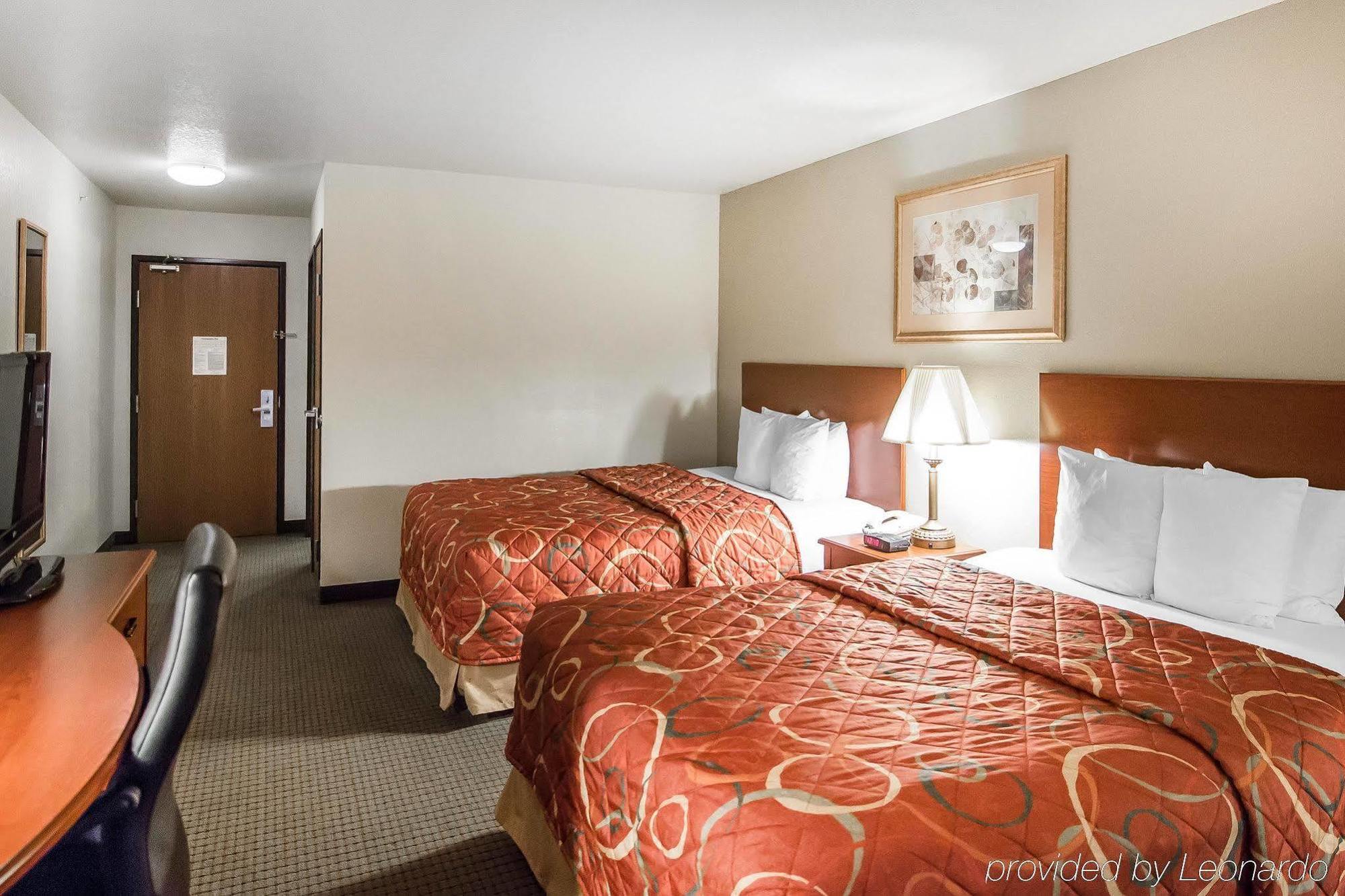 Quality Inn Parsons North Extérieur photo